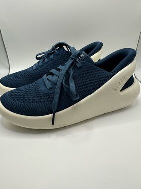 Kizik Roamer Hands Free Slip On Sneakers 6M 8W